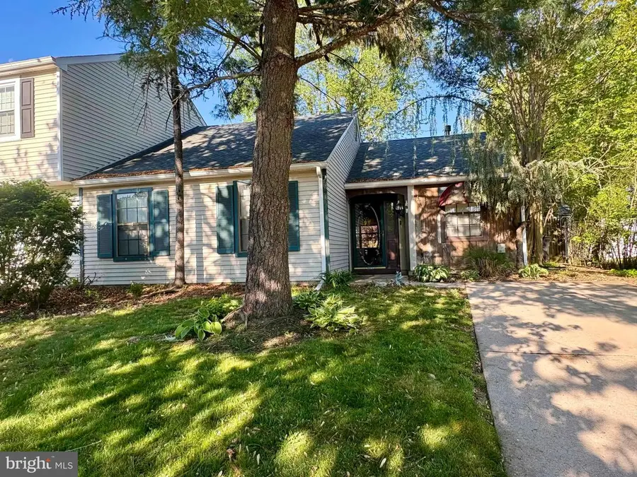 111 Burgundy Ct, Wenonah, NJ 08090 - #3