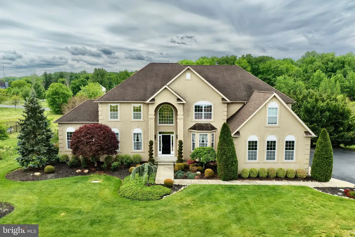 16 Gabrielle Cir, Swedesboro, NJ 08085 - #1