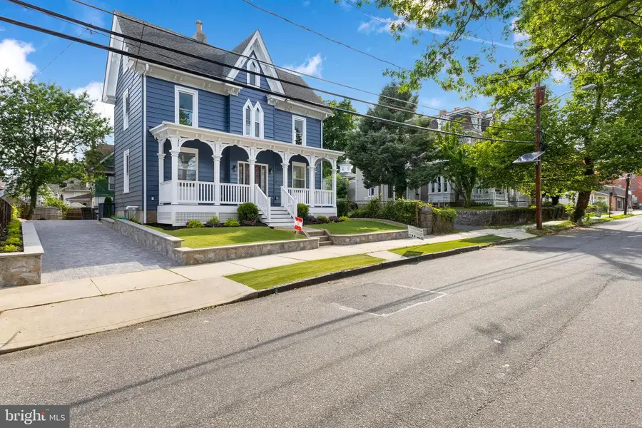 45 E Centre St, Woodbury, NJ 08096 - #2