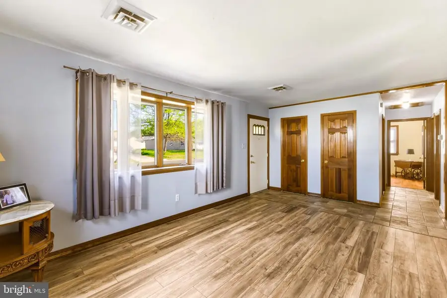 445 Trowbridge Ave, Woodbury, NJ 08096 - #3