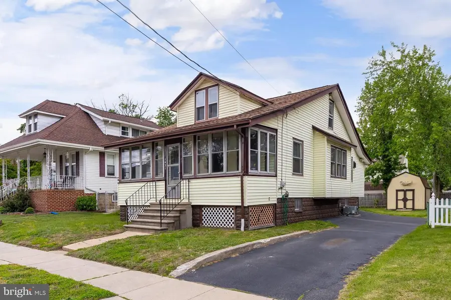 1431 Lafayette Ave, West Deptford, NJ 08096 - #2