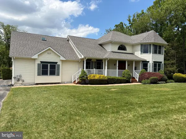 122 Lillian Ave, SICKLERVILLE, NJ 08081