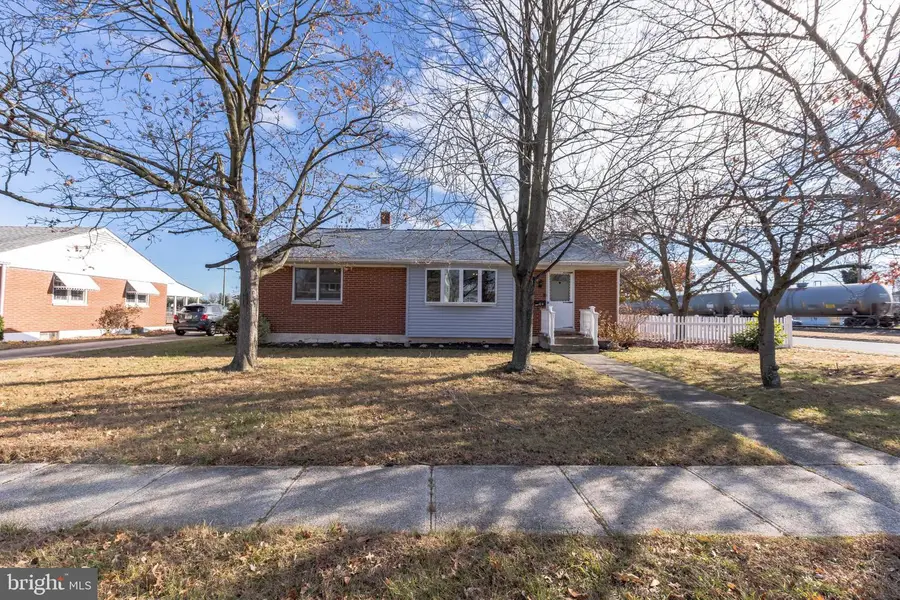 104 Patterson Ave, Gibbstown, NJ 08027 - #2