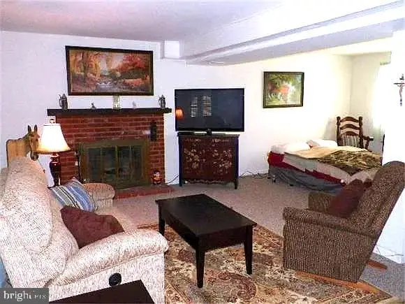 127 Karen Ct, Mullica Hill, NJ 08062 - #3