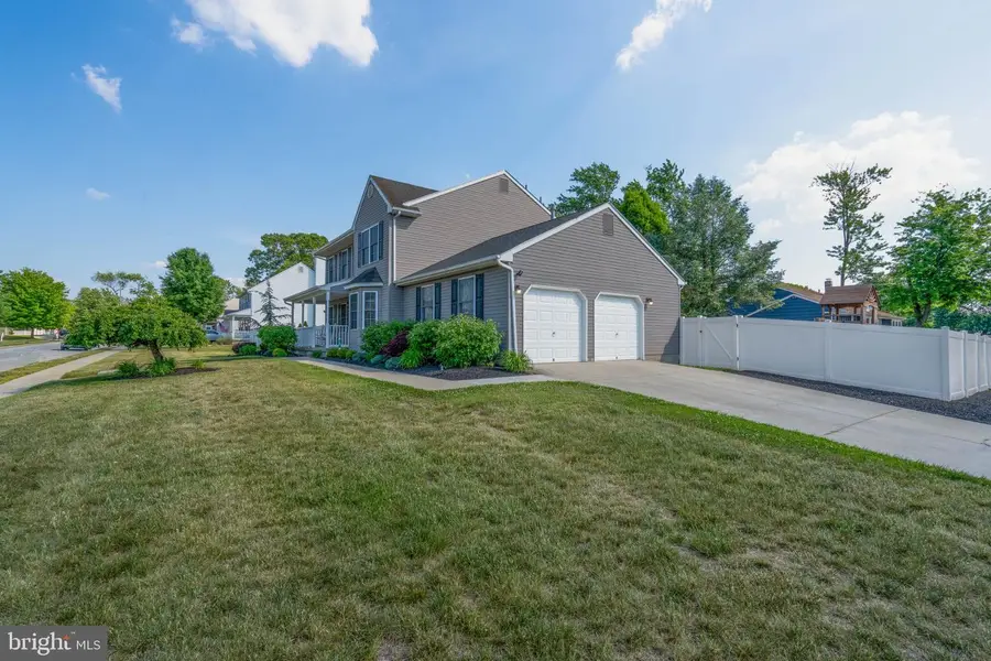 111 Horseshoe Dr, Mantua, NJ 08051 - #2