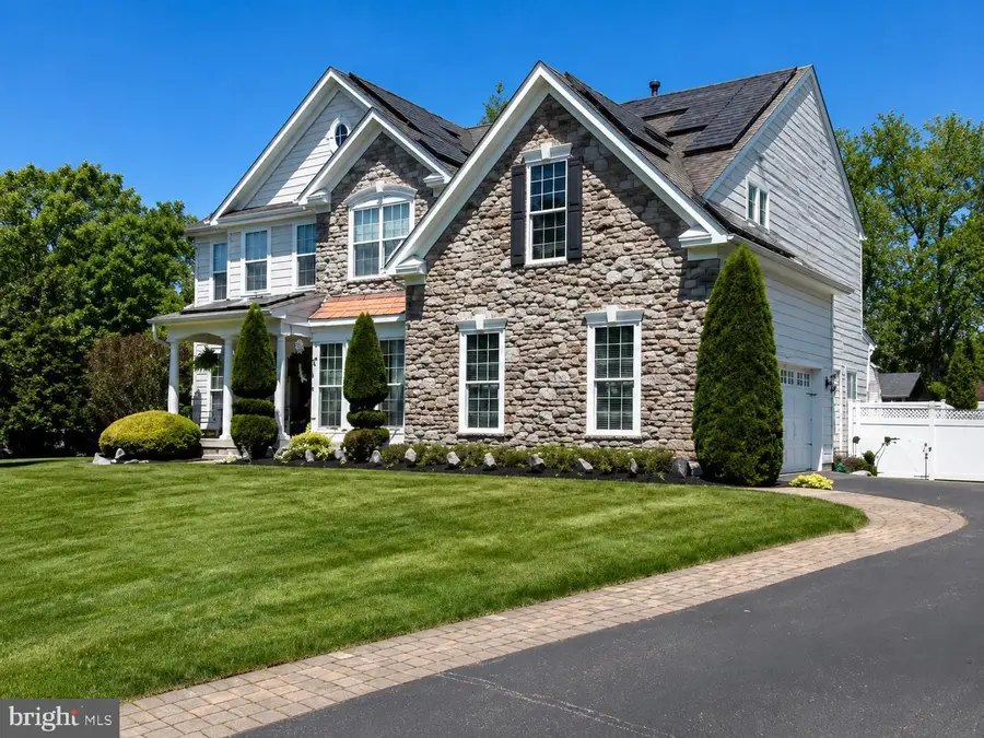 312 Bon Air Dr, Williamstown, NJ 08094 - #3