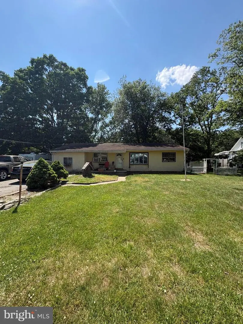1879 York Ave, Williamstown, NJ 08094 - #1