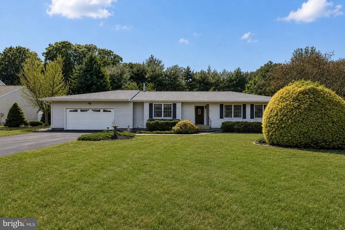 6 Ferro, Sewell, NJ 08080 - #1