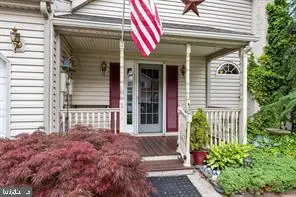 5 Madison St, Swedesboro, NJ 08085 - #1