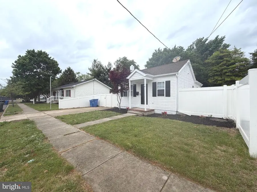 711 Asbury Ave, National Park, NJ 08063 - #2