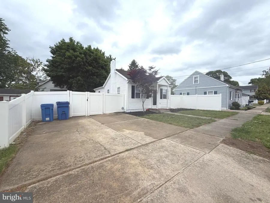 711 Asbury Ave, National Park, NJ 08063 - #3