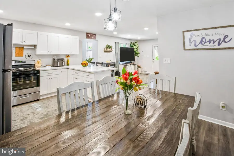 78 Packard Ave, Woodbury, NJ 08096 - #3