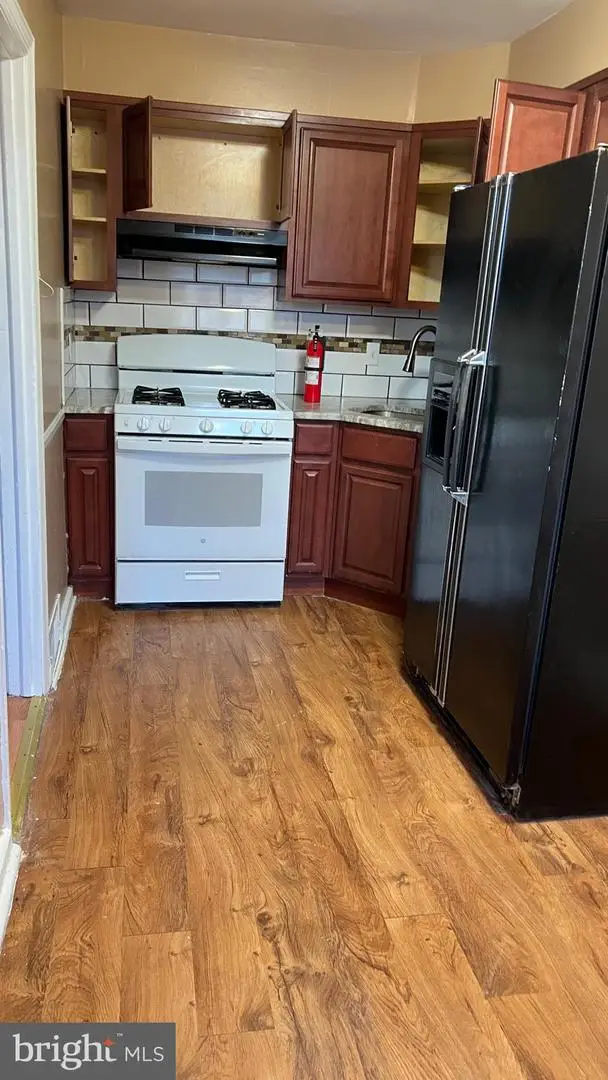 525 Page St, West Deptford, NJ 08096 - #3