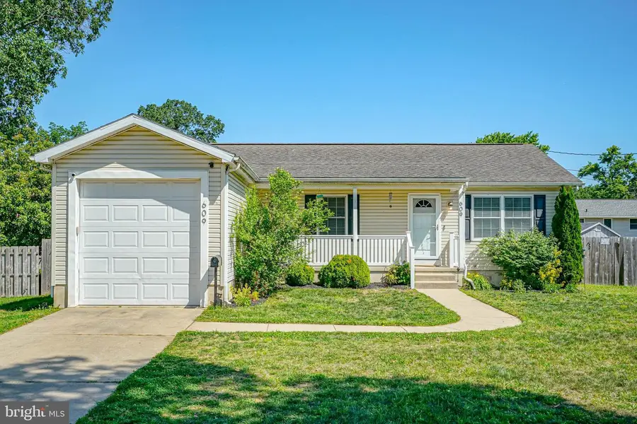 609 10th St, National Park, NJ 08063 - #2
