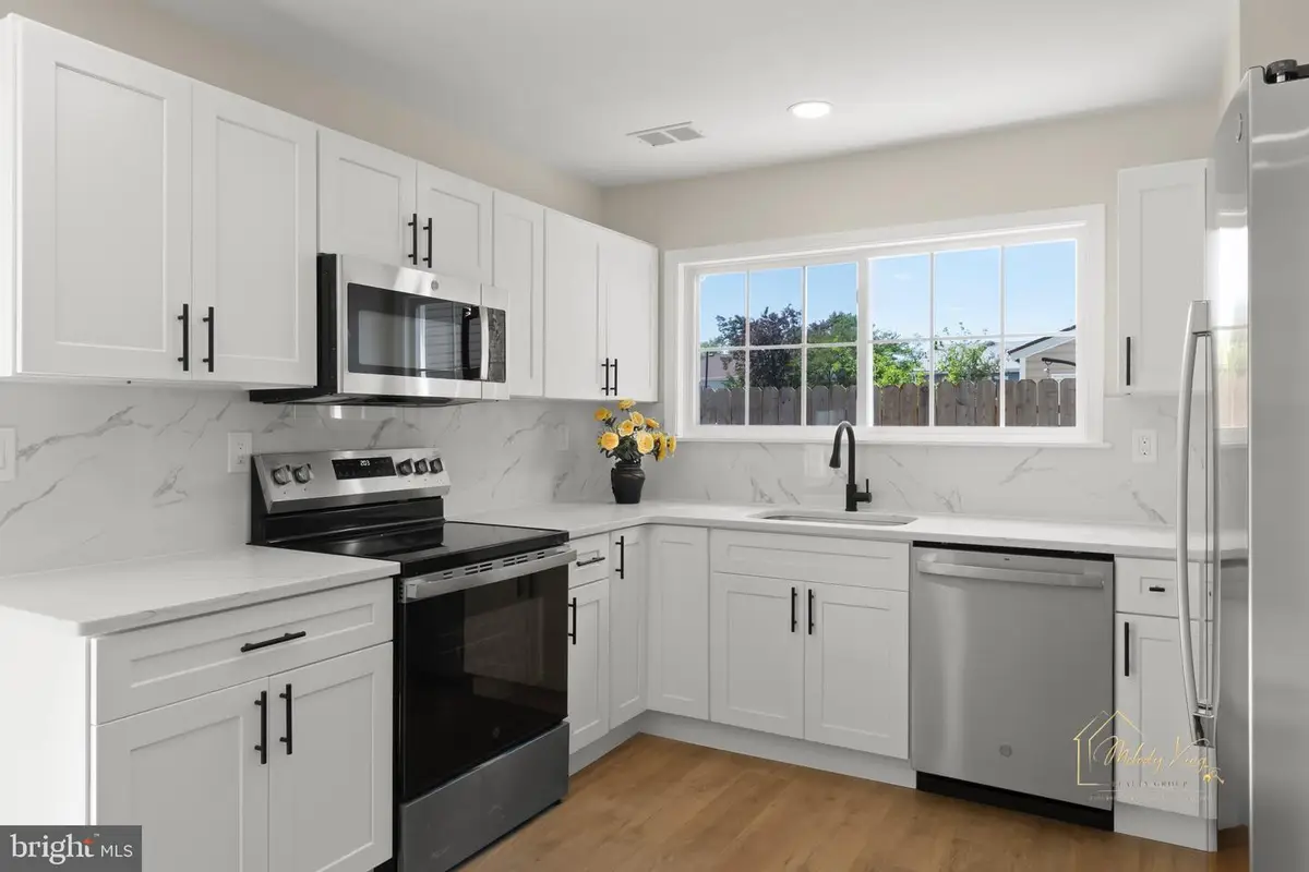 6 Ptolemy Ct, Sewell, NJ 08080 - #1