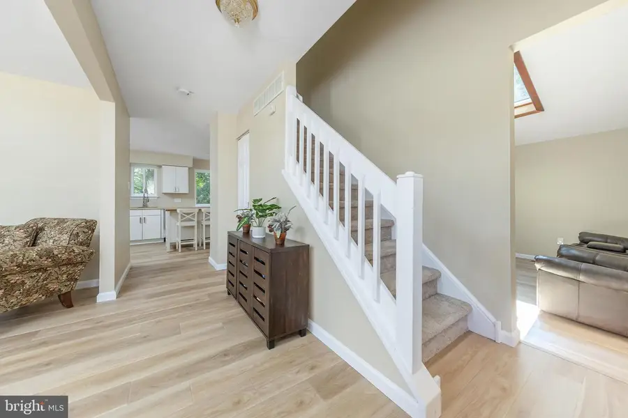 1739 Paine Ct, Blackwood, NJ 08012 - #3