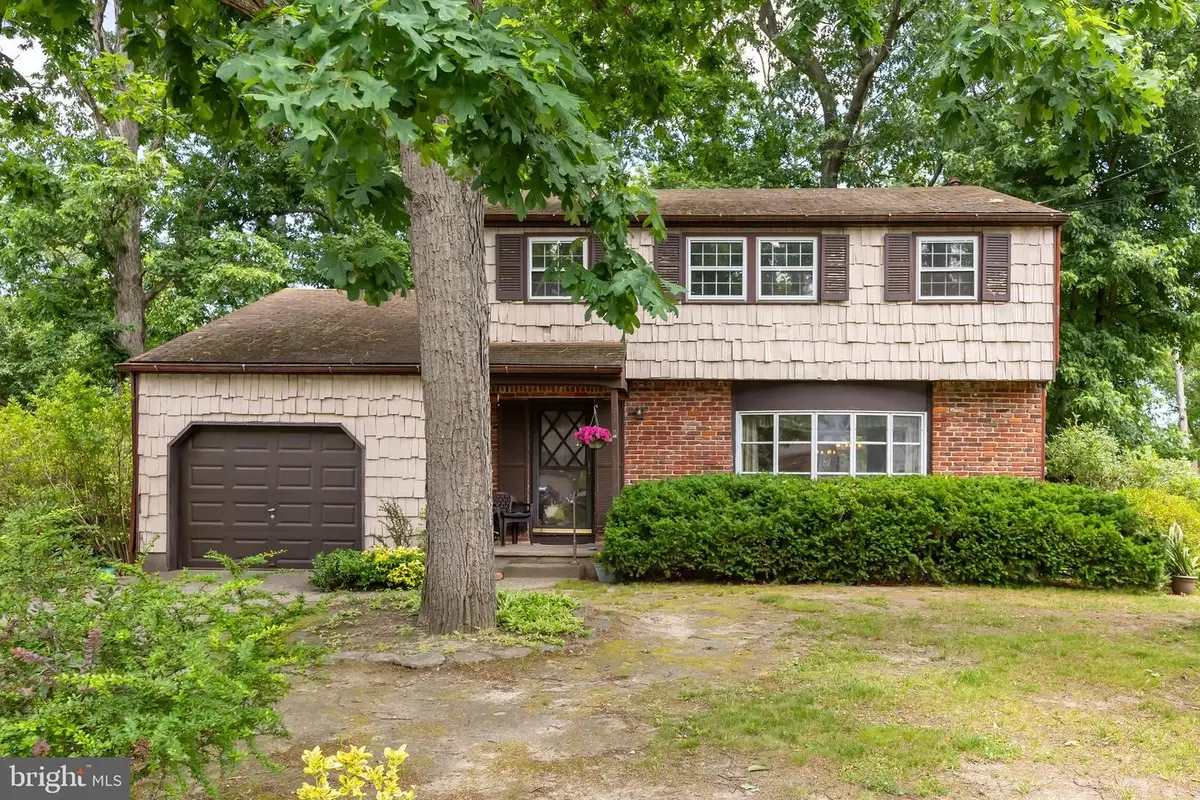 31 Silver Birch Rd, Blackwood, NJ 08012 - #1