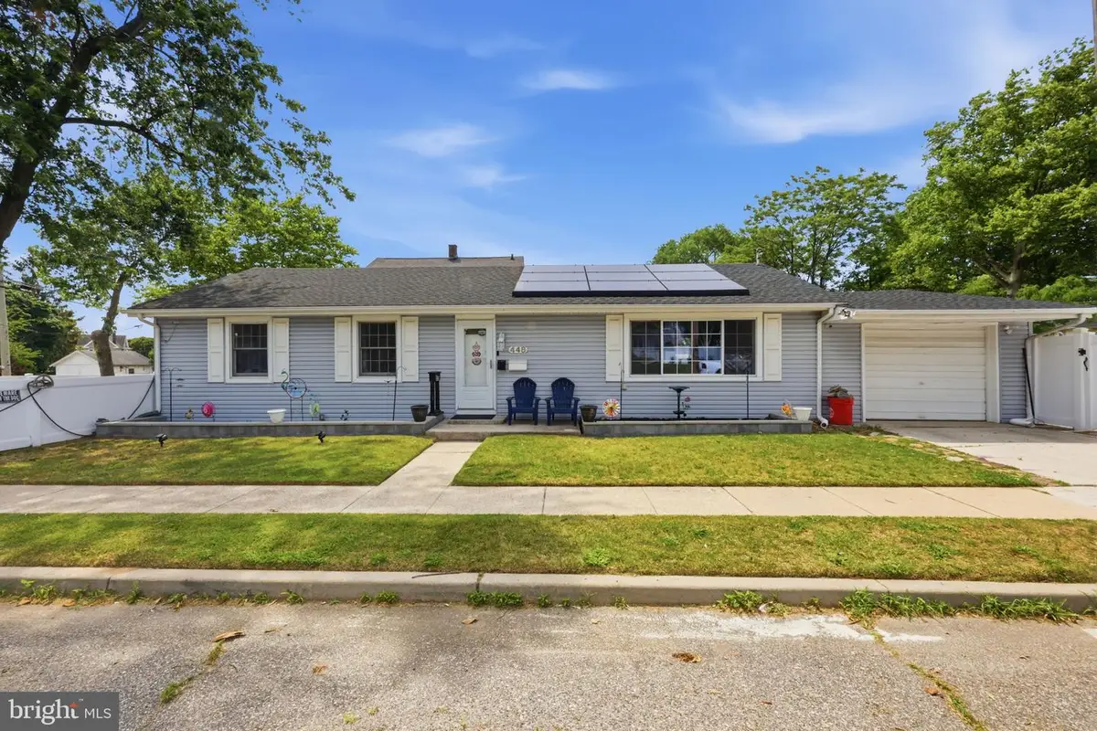 448 Lincoln Ave, Paulsboro, NJ 08066 - #1