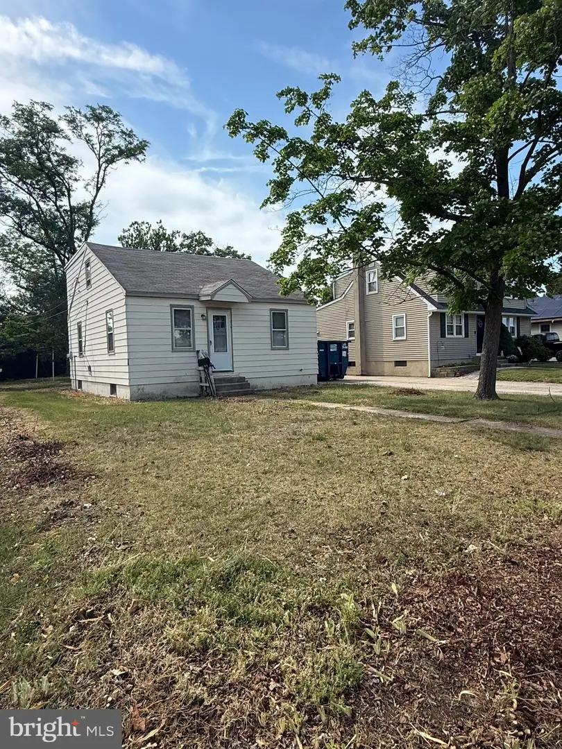 316 Beacon Ave, Paulsboro, NJ 08066 - #2