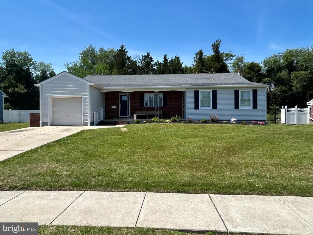 263 Forrest Dr, Blackwood, NJ 08012 - #1