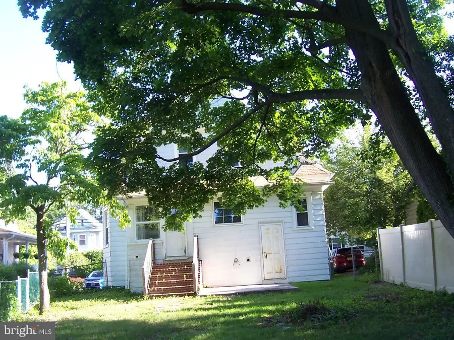 321 W Holly Ave, Pitman, NJ 08071 - #2