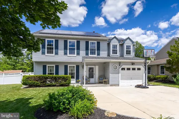 24 Hollybush Dr, GLASSBORO, NJ 08028