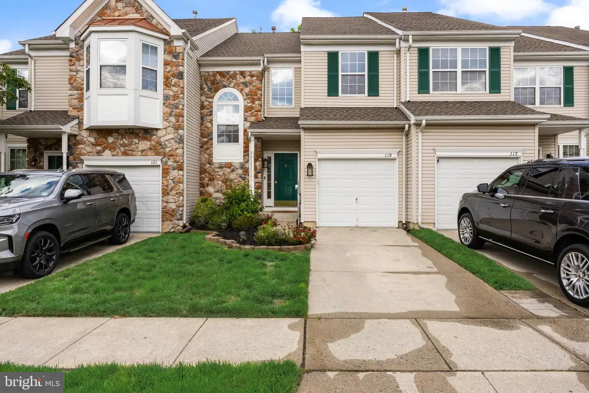 119 Beacon Dr, Woodbury, NJ 08096 - #1