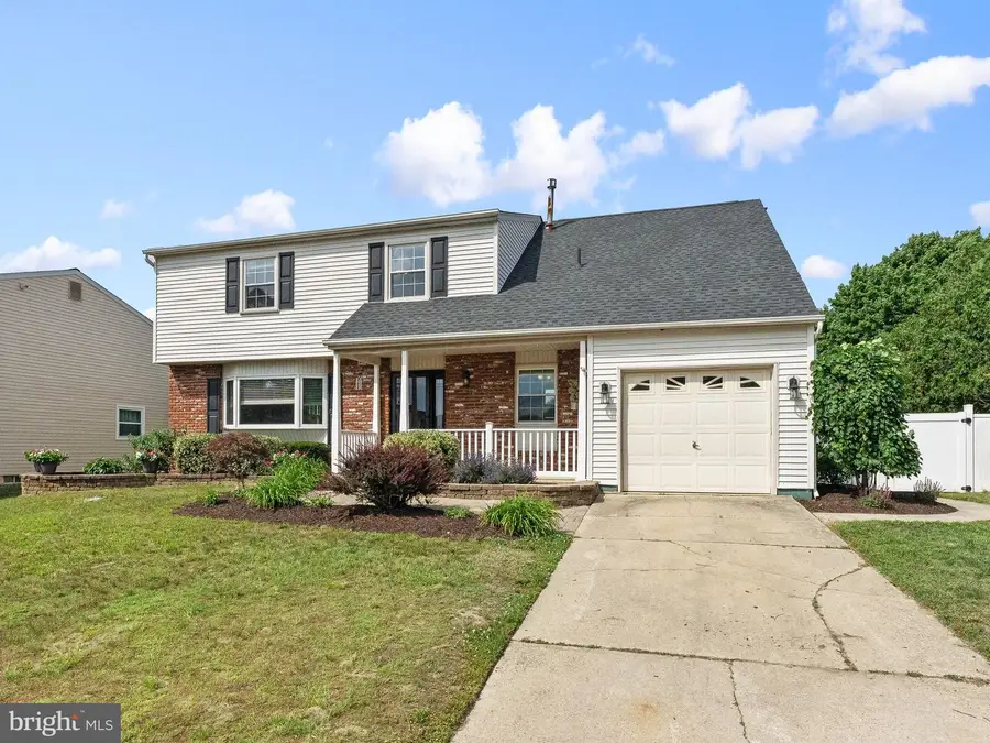8 Chesterfield Rd, Sewell, NJ 08080 - #3