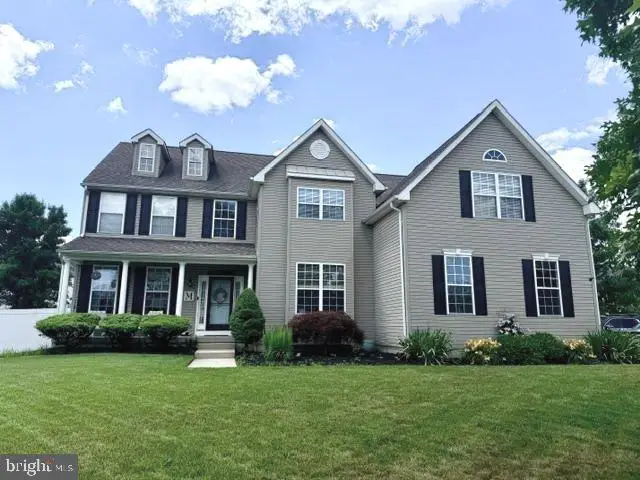 804 Monet Ct, Williamstown, NJ 08094 - #2