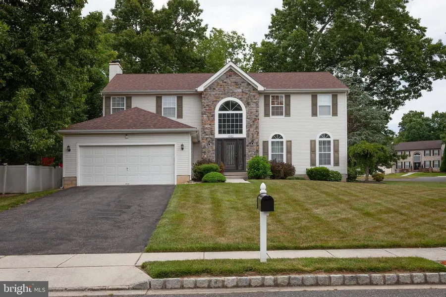 1052 Bonnie Blue Cir, Williamstown, NJ 08094 - #2