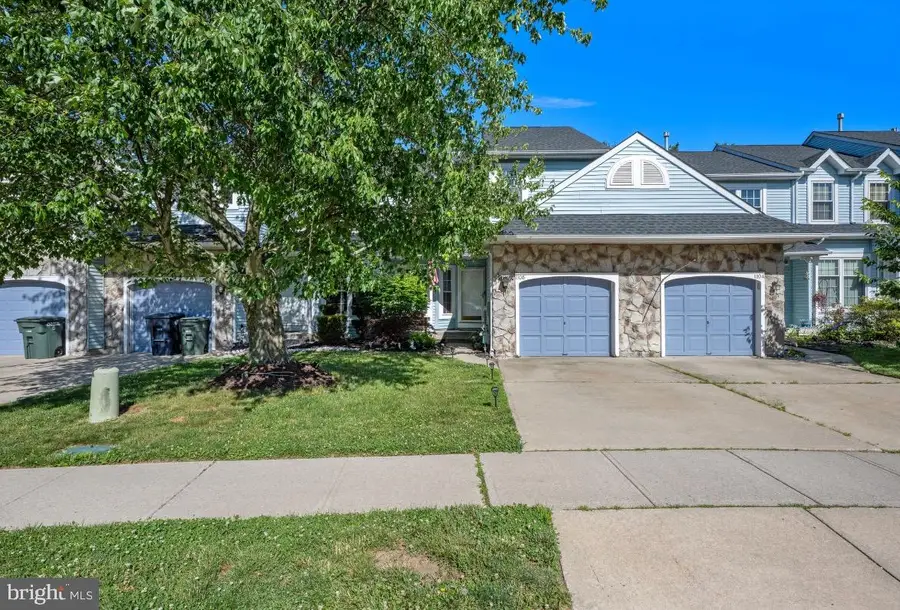 1106 Meadows Dr, Williamstown, NJ 08094 - #2