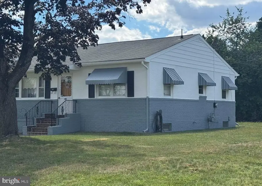 260 Beacon Ave, Paulsboro, NJ 08066 - #2