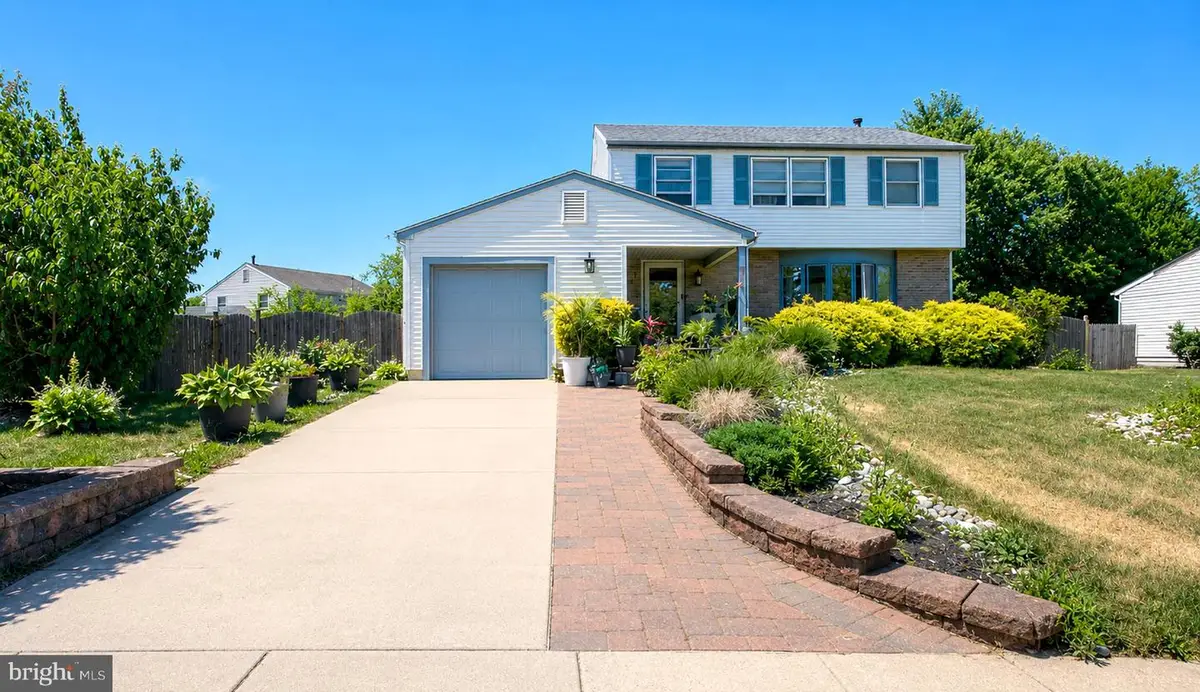 24 Castor Ct, Blackwood, NJ 08012 - #1