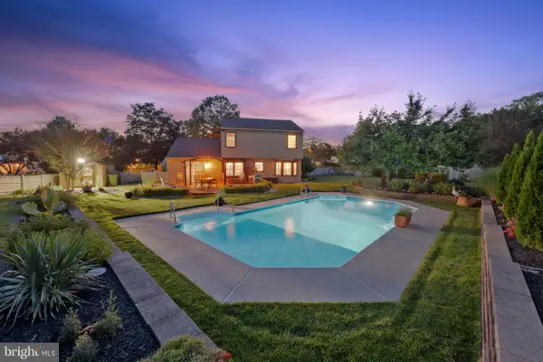 1 Quay Cir, SEWELL, NJ 08080