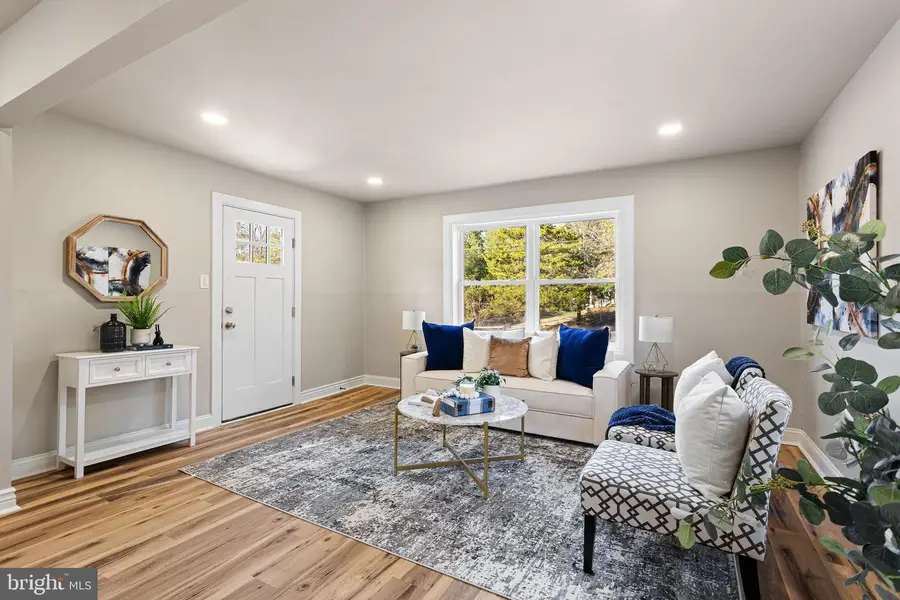 945 Washington Ave, Franklinville, NJ 08322 - #2