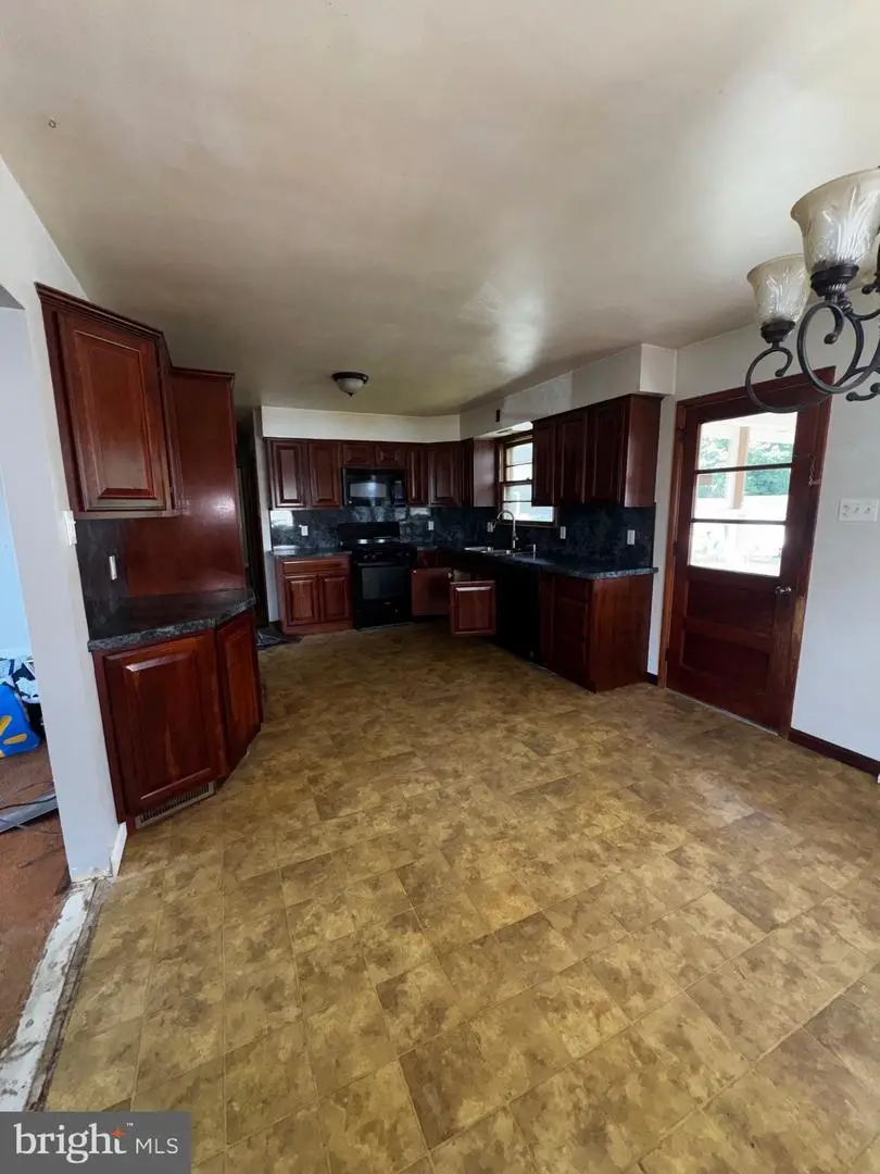 28 Malaga Ter, Malaga, NJ 08328 - #3
