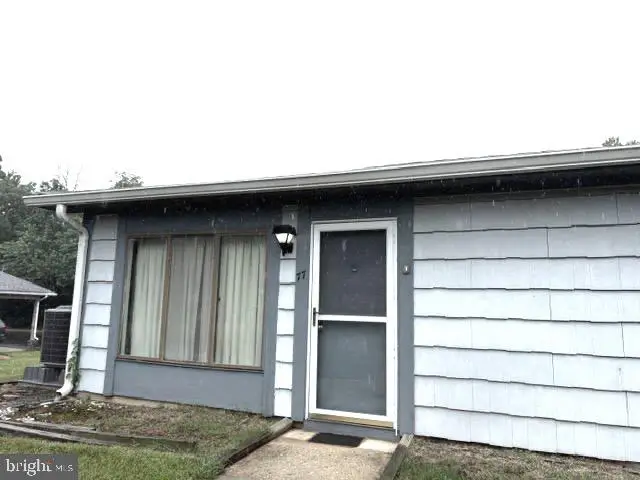 77 Cedarwood Ct, West Deptford, NJ 08066 - #1