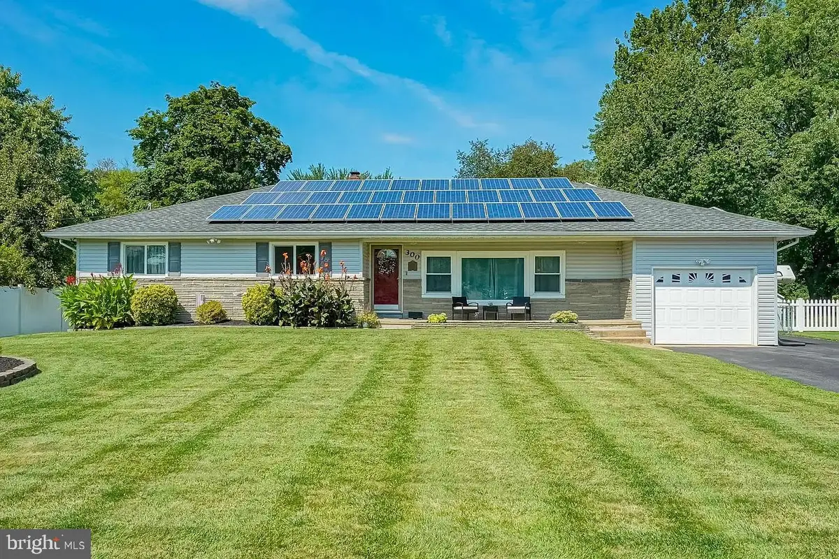 300 Hessian Ave, West Deptford, NJ 08096 - #1