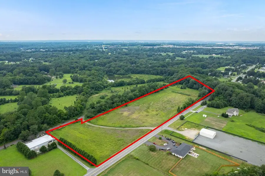 555 Woodstown Rd, Swedesboro, NJ 08085 - #2