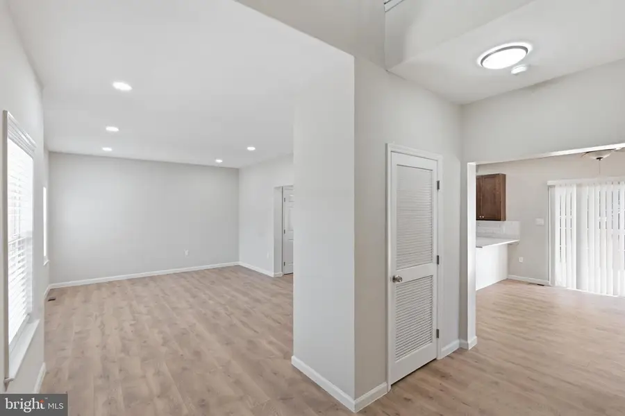 33 Hopkins St, Woodbury, NJ 08096 - #3
