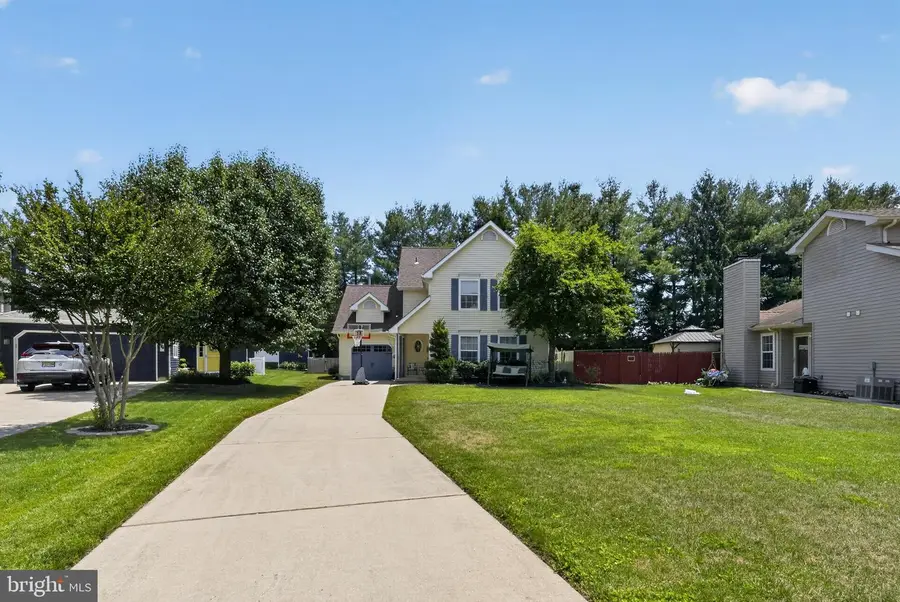 609 Quincy Ct, Glassboro, NJ 08028 - #2
