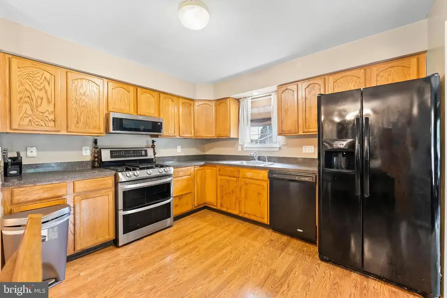 975 Lindsey Dr, Deptford, NJ 08096 - #2