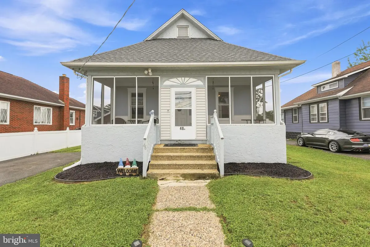 46 W Broad St, Gibbstown, NJ 08027 - #1