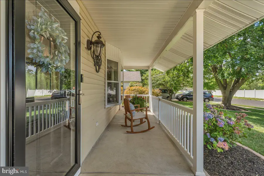 18 Mansfield Dr, Sewell, NJ 08080 - #3