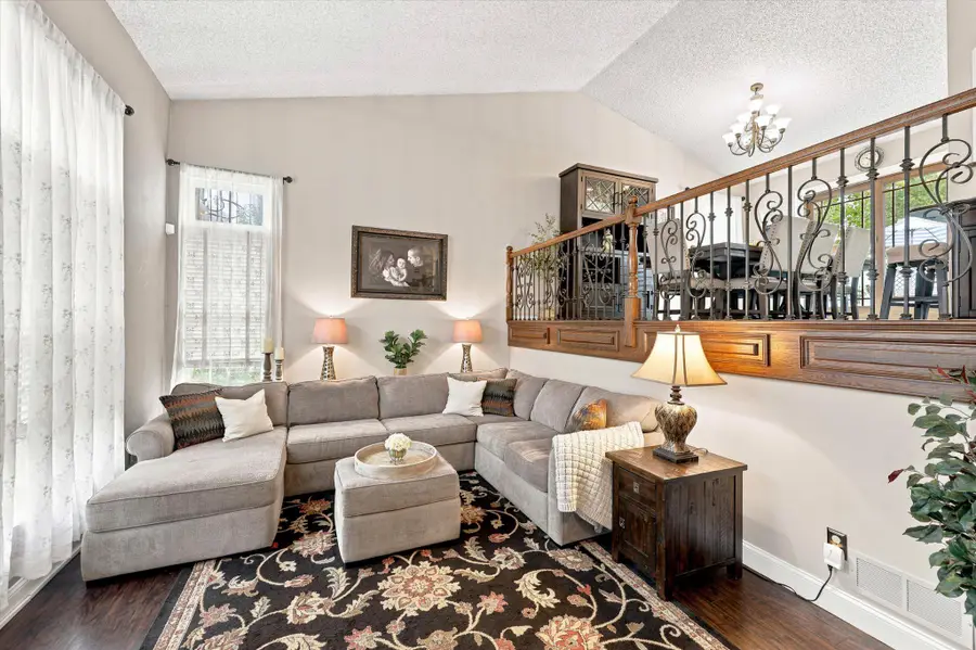 44 Hollybrook Dr, Sewell, NJ 08080 - #3