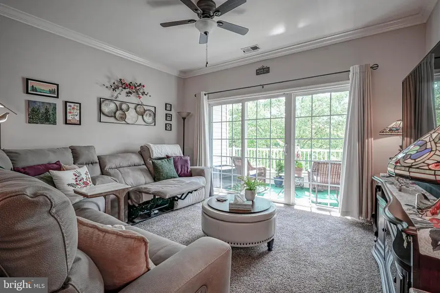 86 Pelican Pl, West Deptford, NJ 08086 - #3