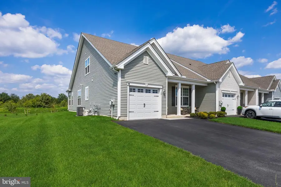 29 Queensferry Dr, Williamstown, NJ 08094 - #3