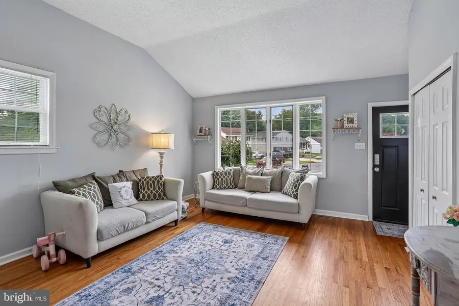 28 Cherry Ln, West Deptford, NJ 08096 - #3