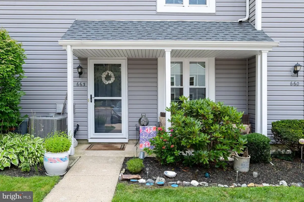 663 Yorkshire Ct, Sewell, NJ 08080 - #1