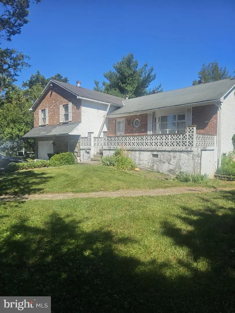 325 7th Ave, Glassboro, NJ 08028 - #1